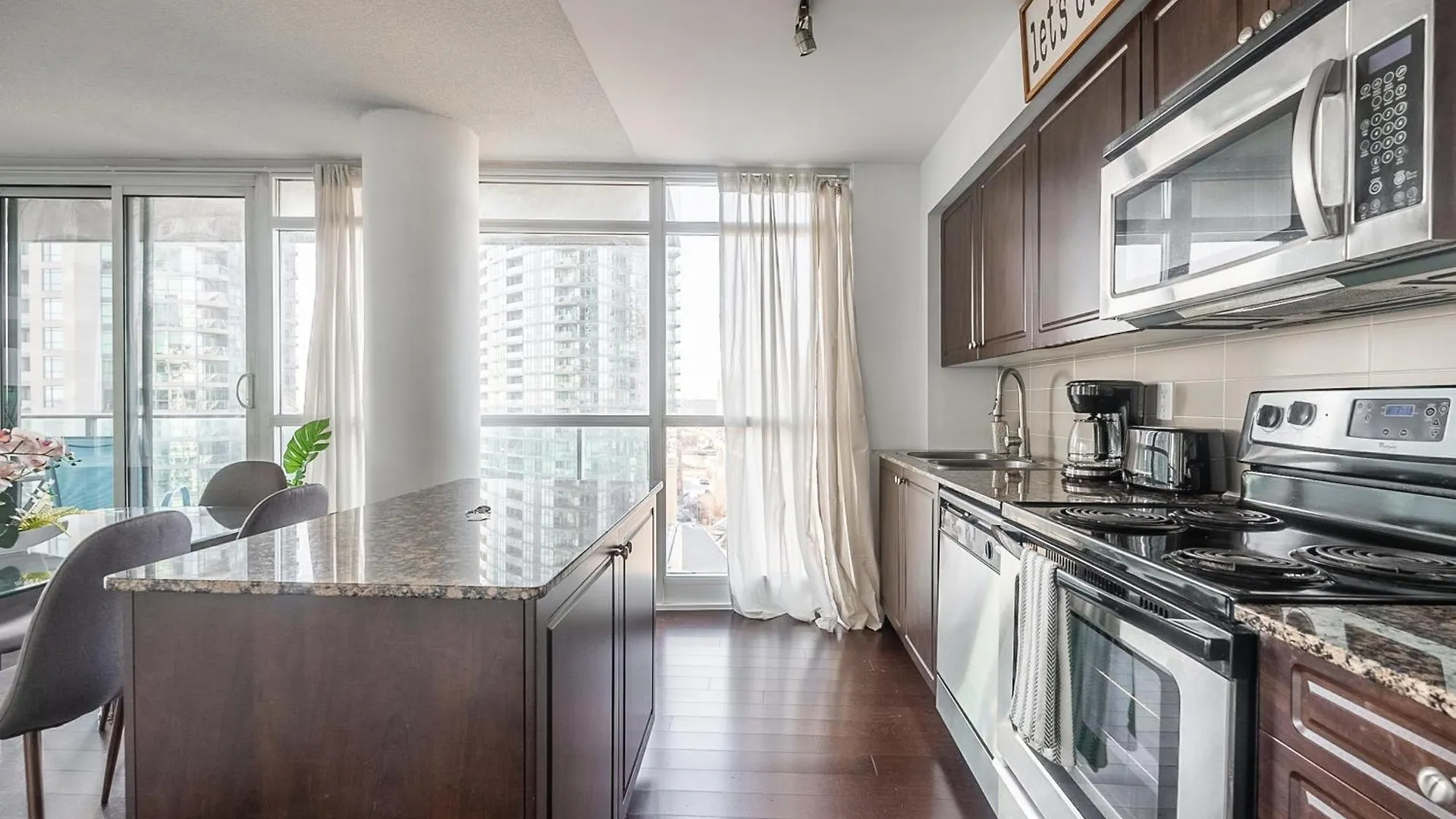 Globalstay Magnificent Condos In Dt Toronto Appartement