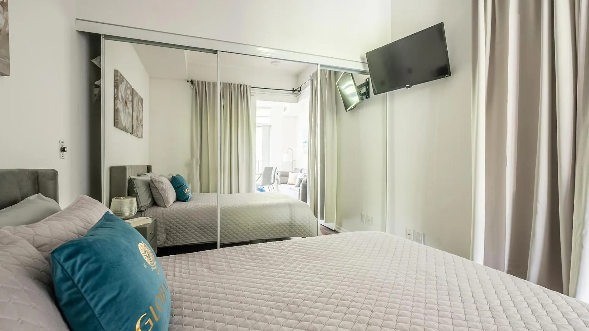 Globalstay Magnificent Condos In Dt Toronto Appartement