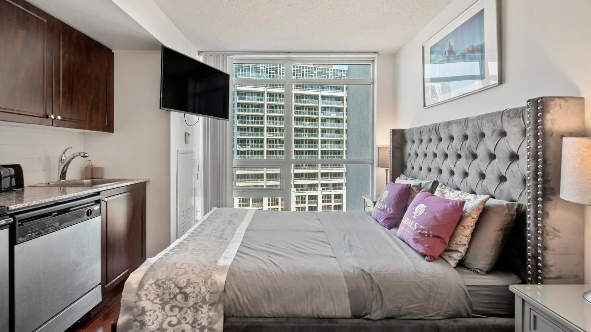 Globalstay Magnificent Condos In Dt Toronto